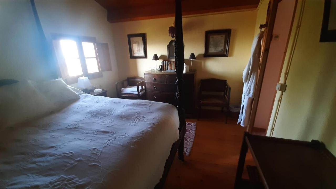 Villa Celler Colltor Santa Maria de Olo Esterno foto